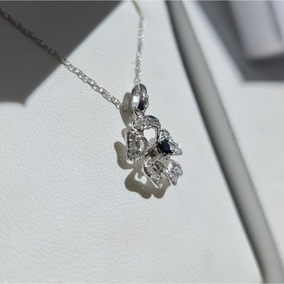 10KT Solid White Gold Diamond Necklace BRAND New Marked - Picture 5 of 10